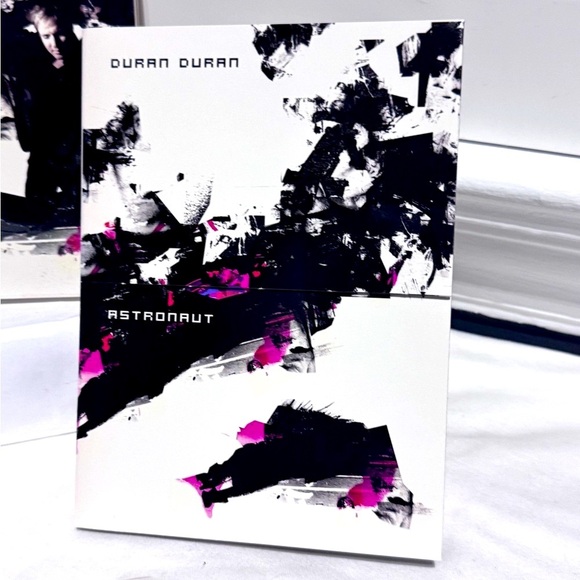 📀 Vintage 2004 Duran Duran Live Astronaut Concert DVD and CD (Two Discs) 💿 - Picture 8 of 16